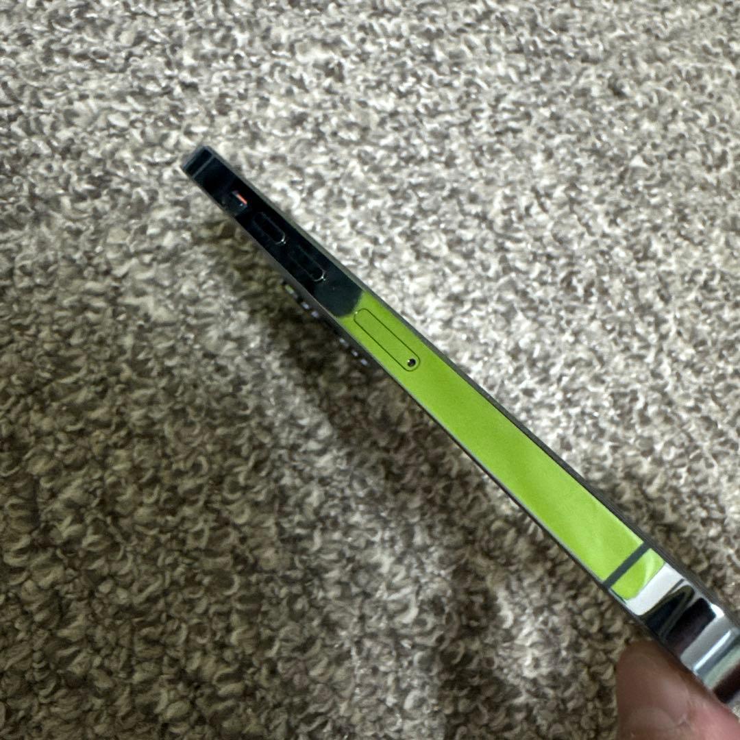 iPhone13プロ 256GB