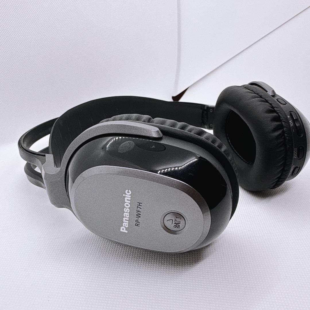 【美品】 Panasonic RP-WF7T パナソニック ワイヤレスヘッドホン