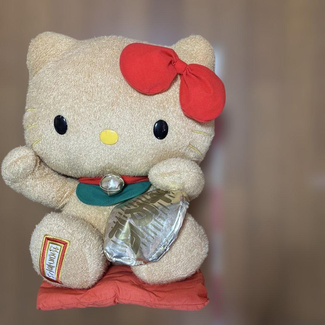 ハローキティ　招き猫　ぬいぐるみ　大　レア　千万両　縁起物