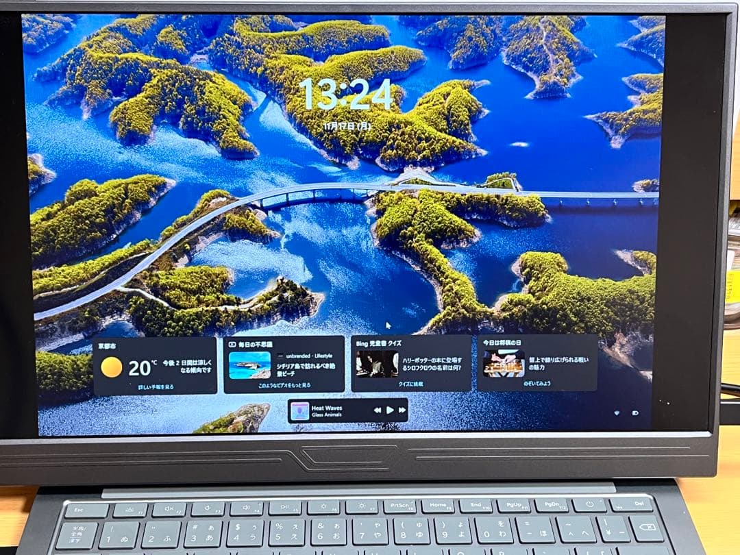 【最終値下げ】Surface Lptoo5 特別モデル　液晶異常あり