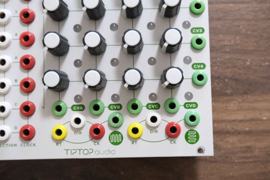 tiptop audio z8000 モジュラーシンセ シーケンサー