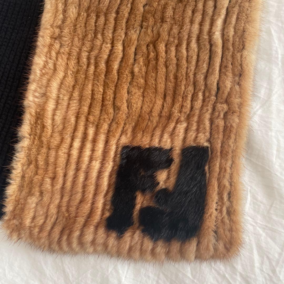 Fendi リブ編みファーマフラー　フェンディ