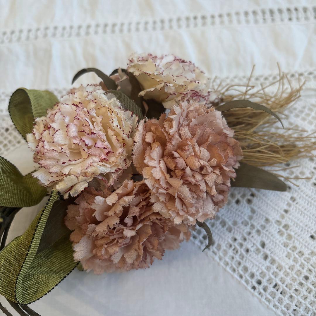 カネコイサオ　ブローチ