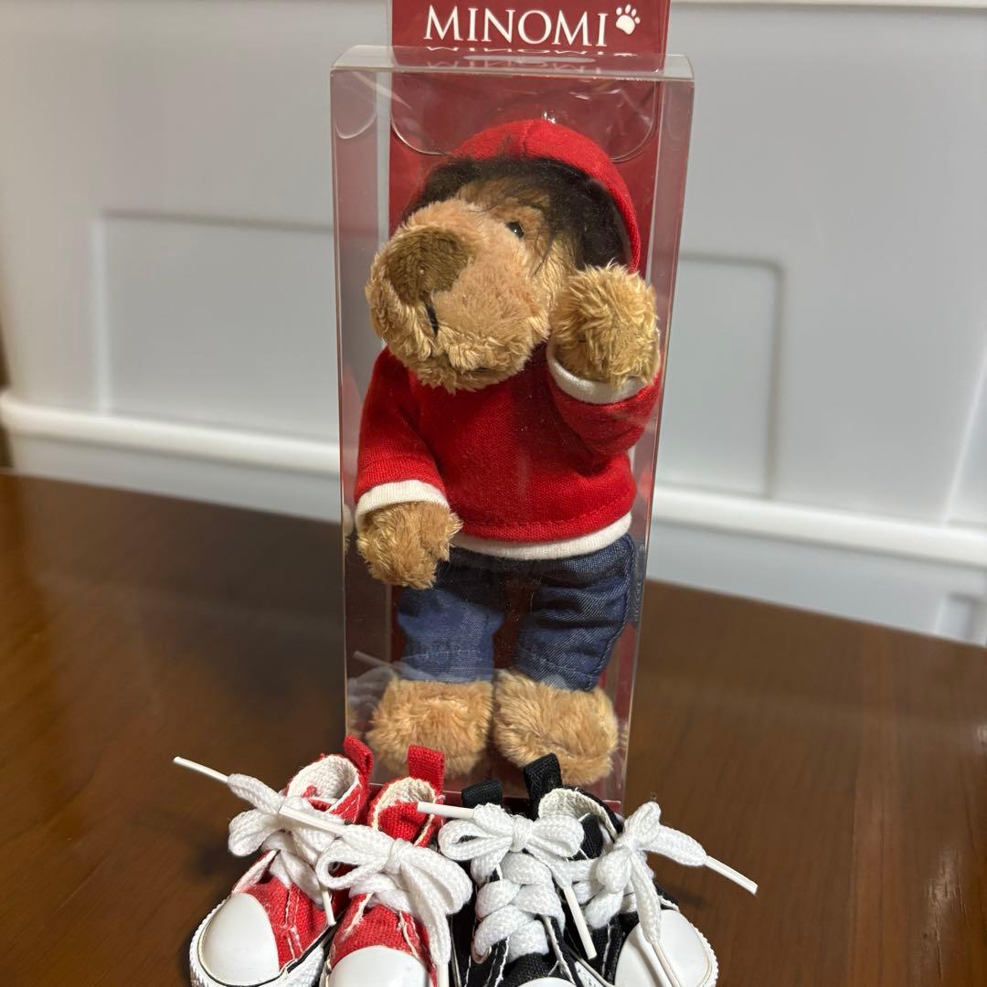 スニーカー＆イ・ミンホ 公式グッズ ミノミ 人形キーリング MINOMI 赤