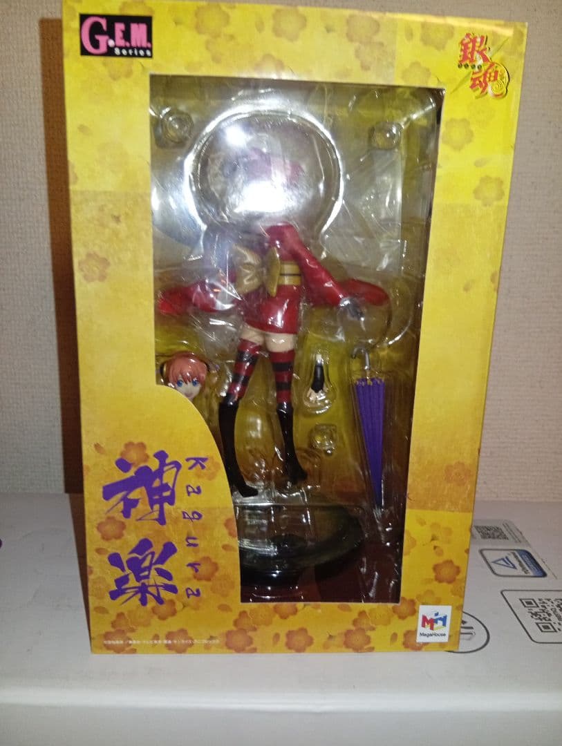 G.E.M. 銀魂 神楽 箱痛みあり