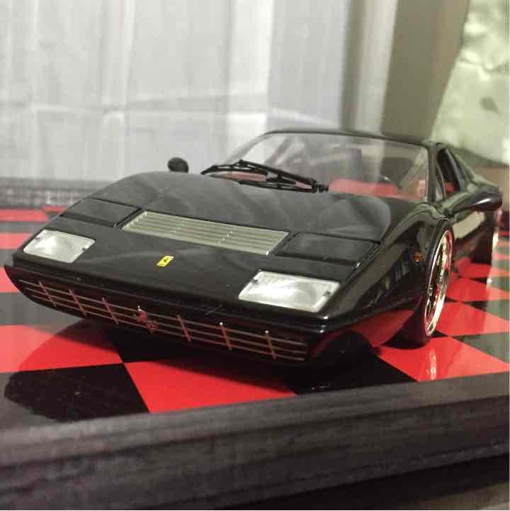 1/18 フェラーリ365GT4/BBカスタム希少車