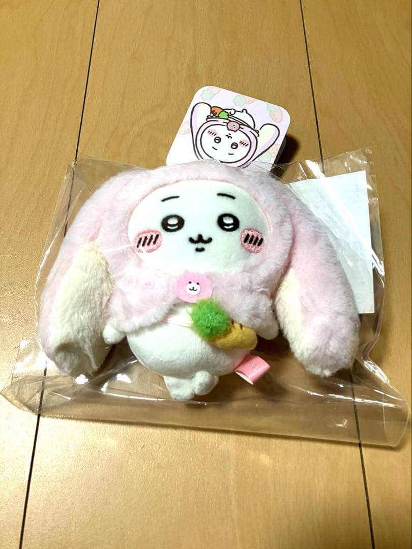 台湾ちいかわ・ハチワレ ロップイヤーなぬいぐるみ3点、紙袋・シール付き