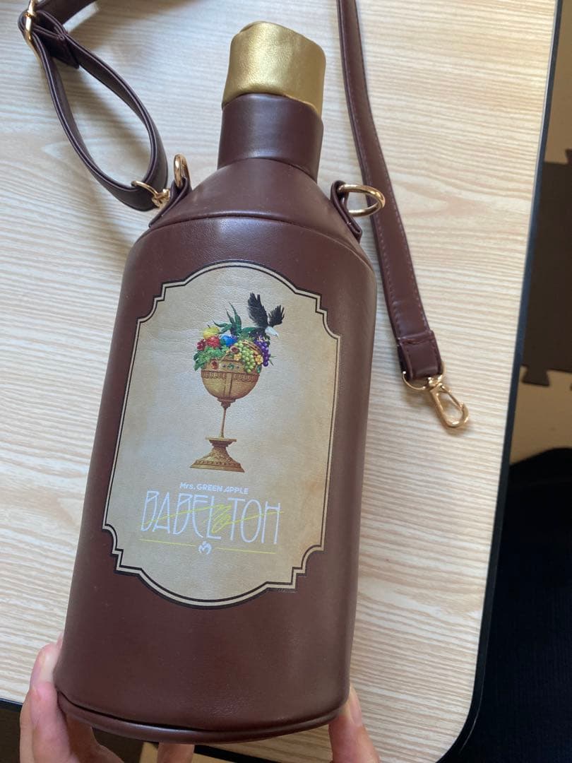 バベルの塔 ライトスティックバッグ /ぶどう酒ボトル ver. 聖杯グラスセット