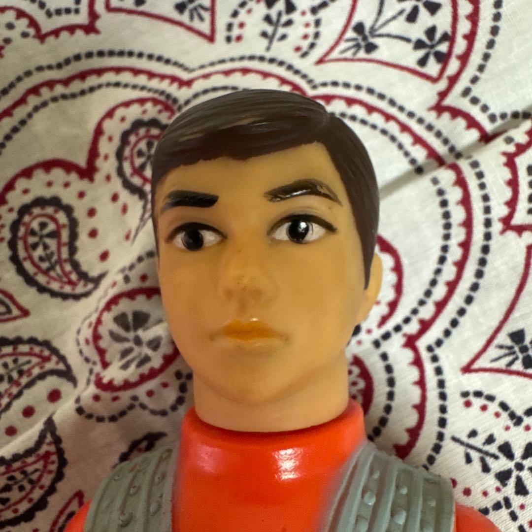 ブルマァク　ウルトラマンタロウ　マスク取れ