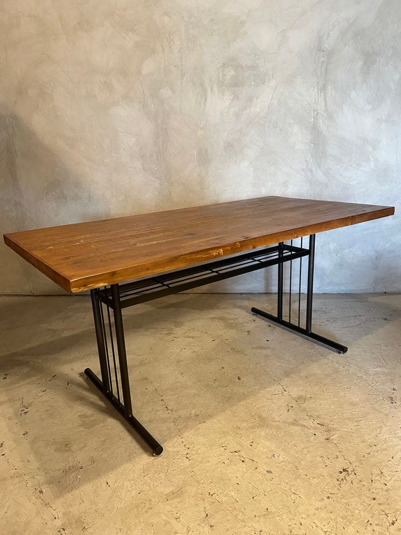 【てつーき】引き取り限定定価8万円 ダイニングテーブル　作業台