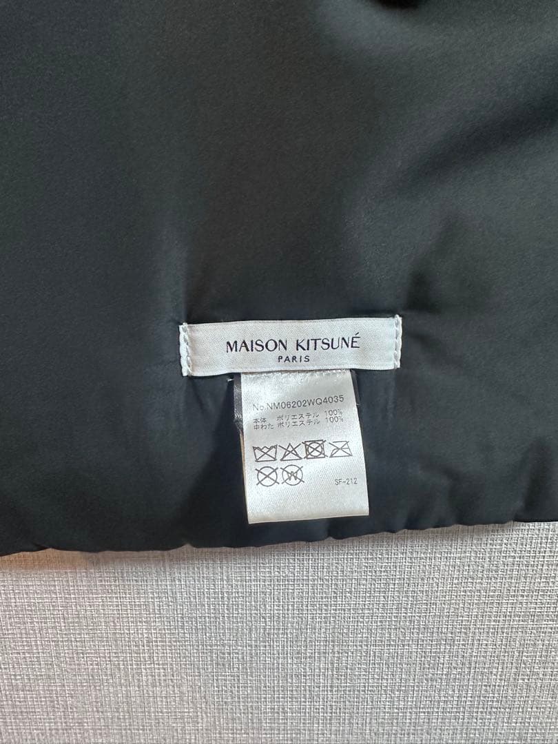 Maison Kitsuné ブラック マフラー メゾンキツネ パファースカーフ