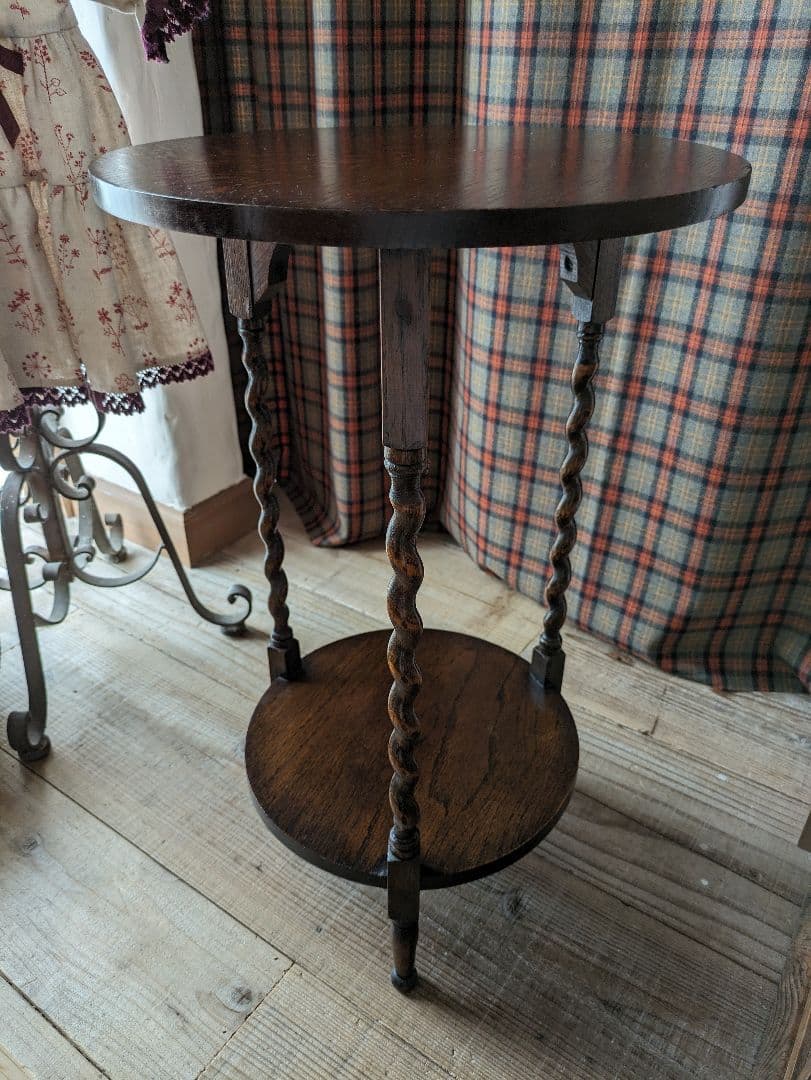 希少　アンティーク　3本脚　サイドテーブル　オケージョナル