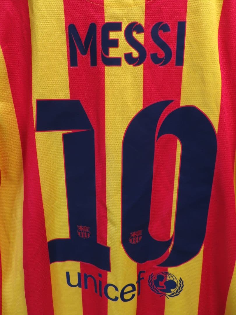 ✅️新品 デット NIKE ナイキ バルセロナ メッシ M ユニフォーム 10