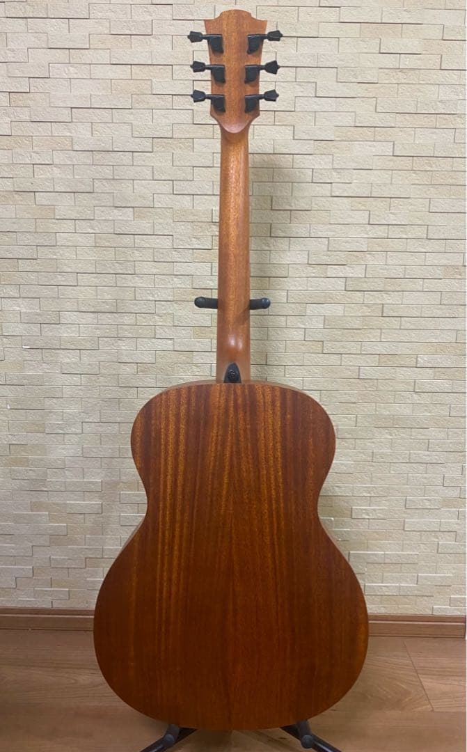 LAGアコースティックギター