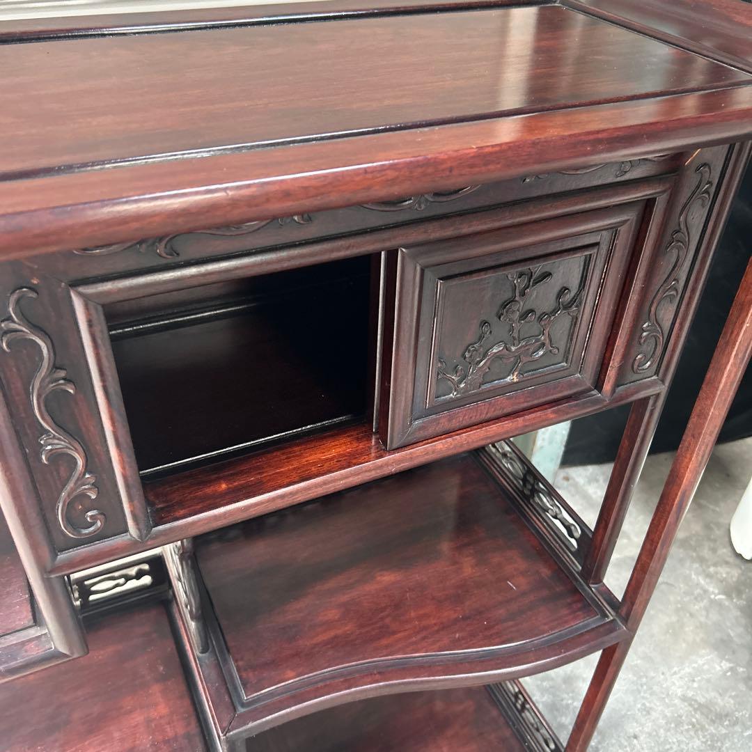 アンティーク　木製彫刻付き　飾り棚