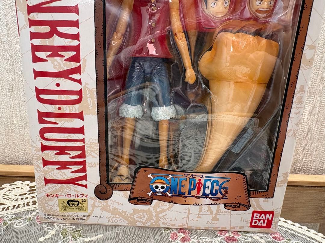 S.H.Figuarts ワンピース モンキー・D・ルフィ　フィギュア