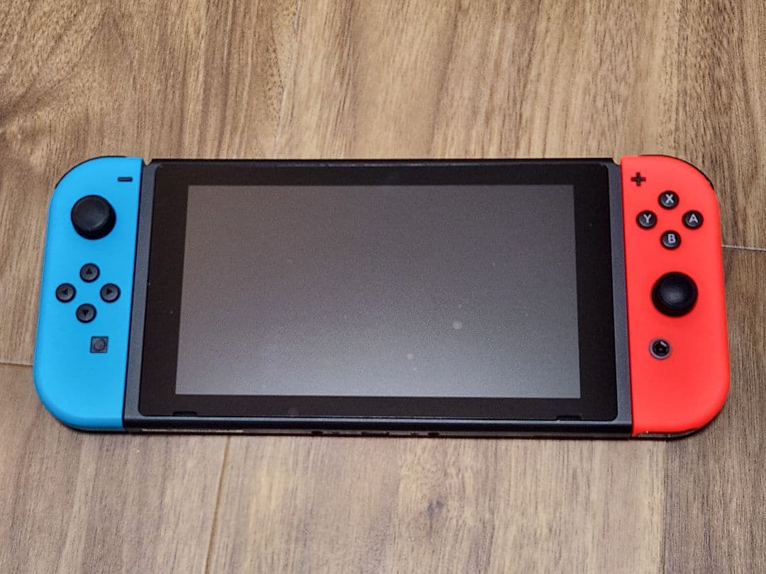 switch 本体 後期 美品 SDカード＋ポーチ付