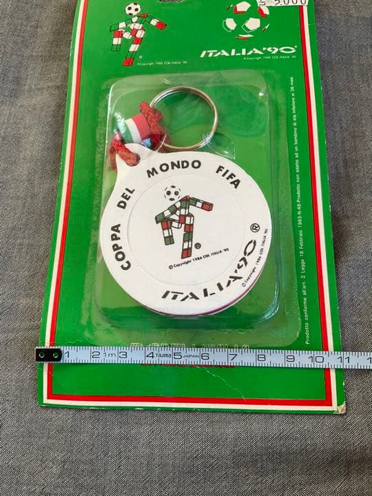 FIFAサッカーワールドカップ1990イタリア大会公式グッズ（チャーム）希少品