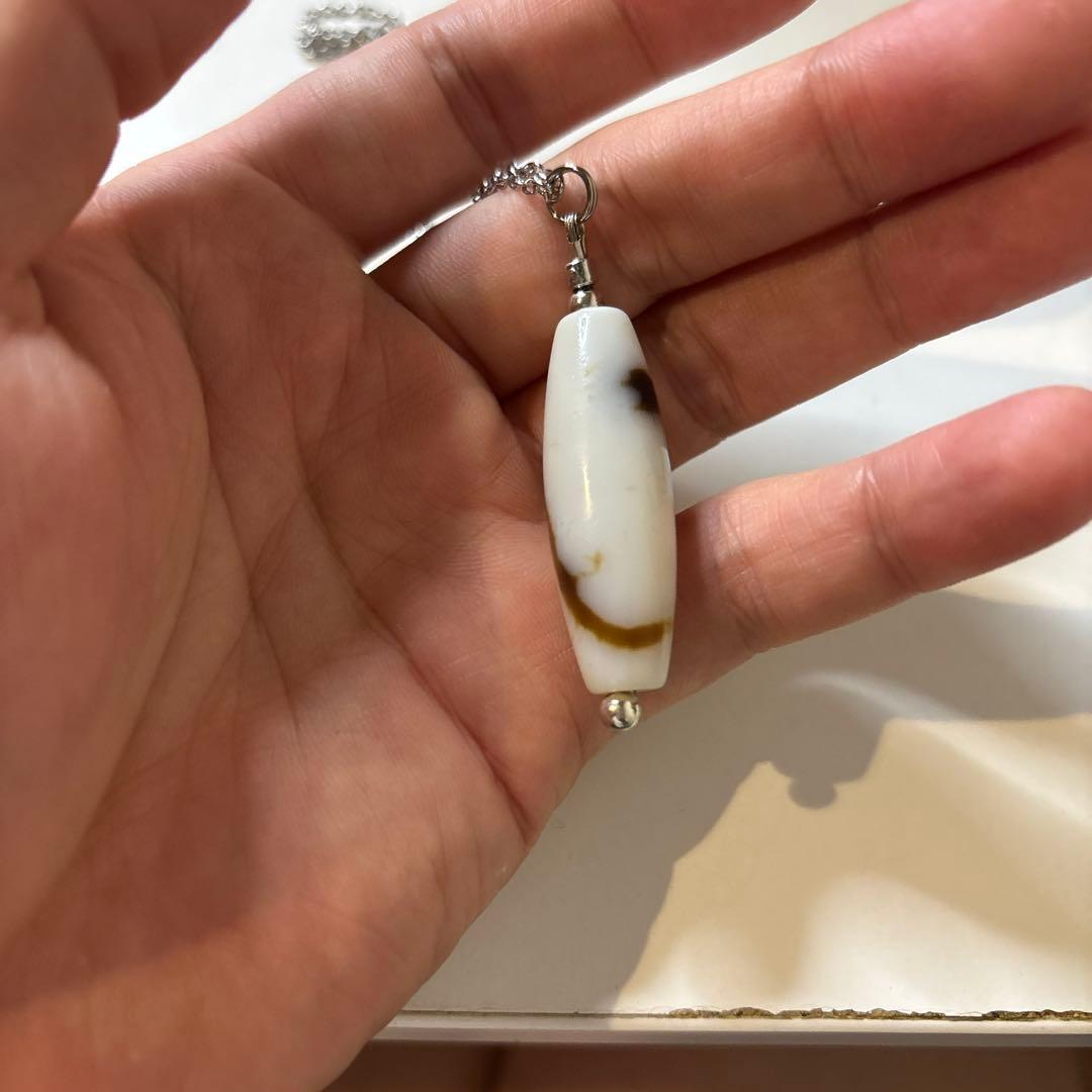 悪いことがなくなってきてる！天珠を一つは持ちたい！綺麗な龍神天珠さま！真っ白！