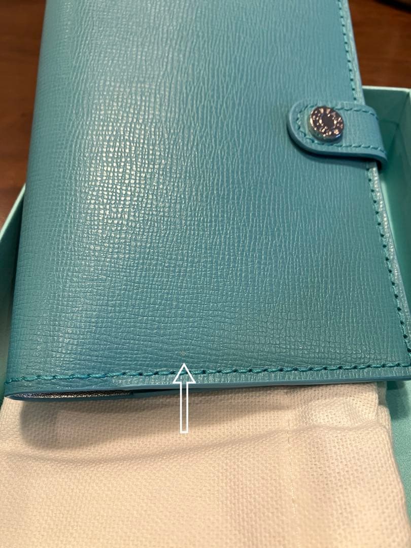 【新品未使用】ティファニー ターコイズブルー レザー パスポートケース