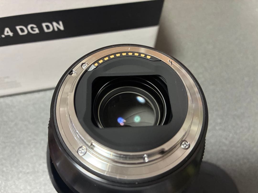 美品 プロテクター付き SIGMA 50mm F1.4 DG DN フルサイズ