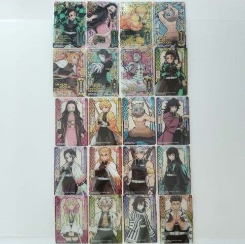 鬼滅の刃 ステンドグラスカード2　パック　1　パック　自販機　コンプ　61枚