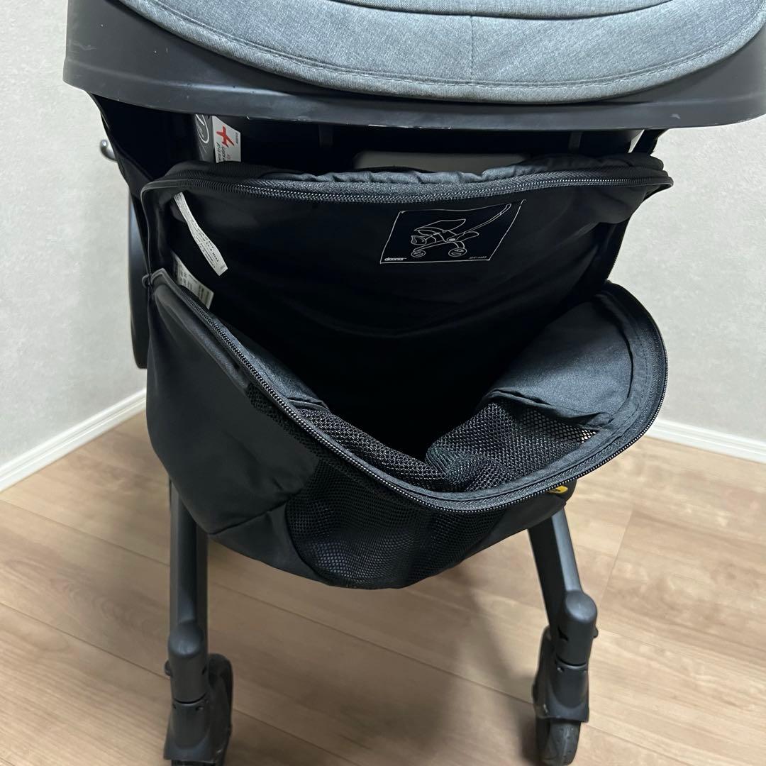 【最終日セール】ドゥーナ　インファントカーシート　doona+ ISOFIX