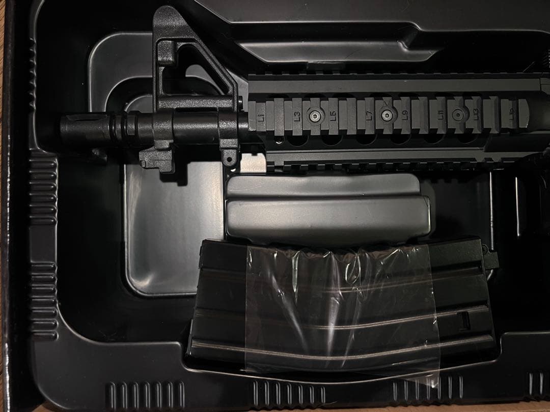 東京マルイ M4 CQB電動ガンLIGHT PRO