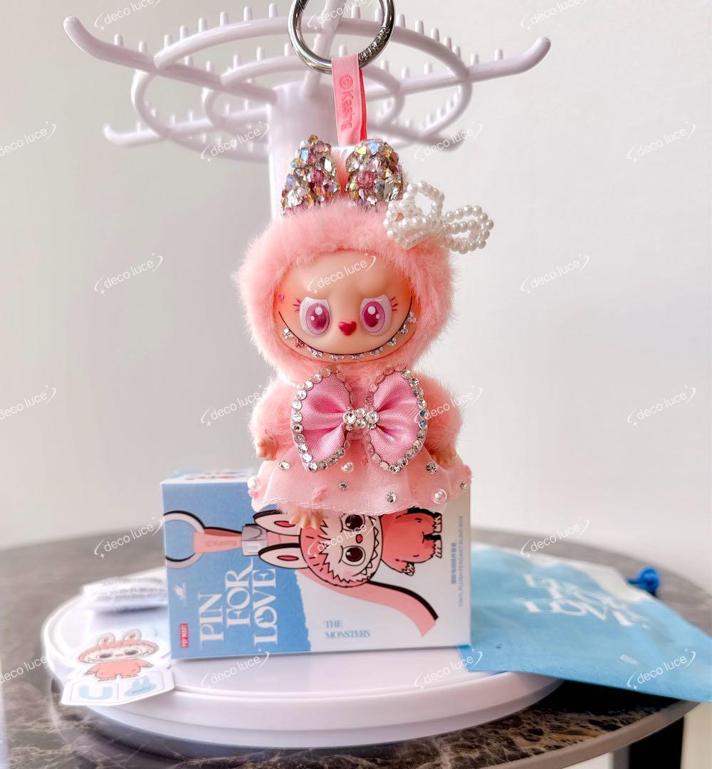 PIN FOR LOVE U スワロフスキー　ラブブ　　モココ MOKOKO