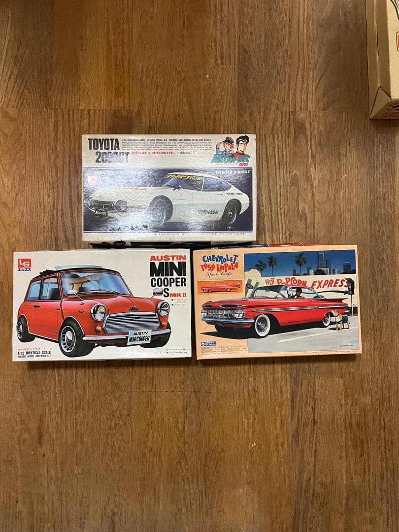 (貴重)1900年代旧車プラモデル未使用未開封