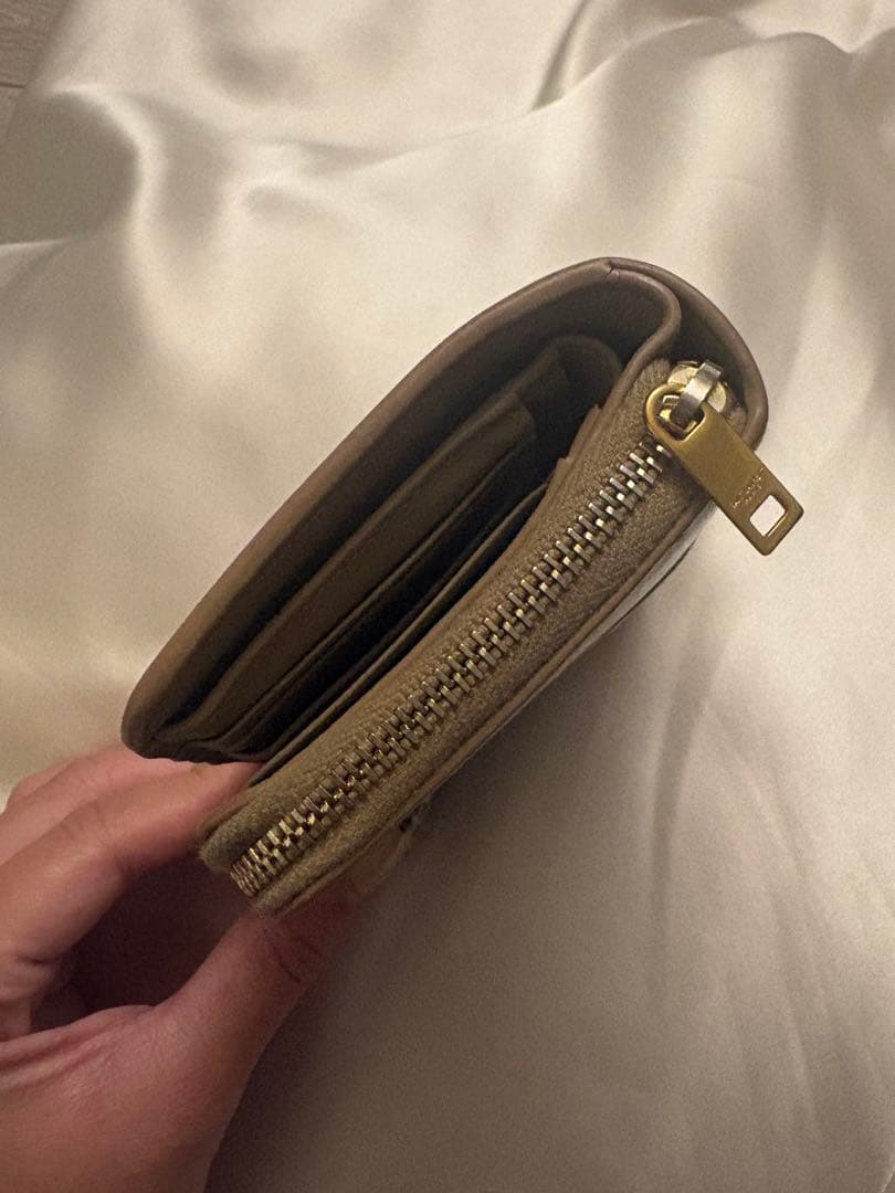 SAINT LAURENT サンローラン 二つ折り財布 ベージュ トープ