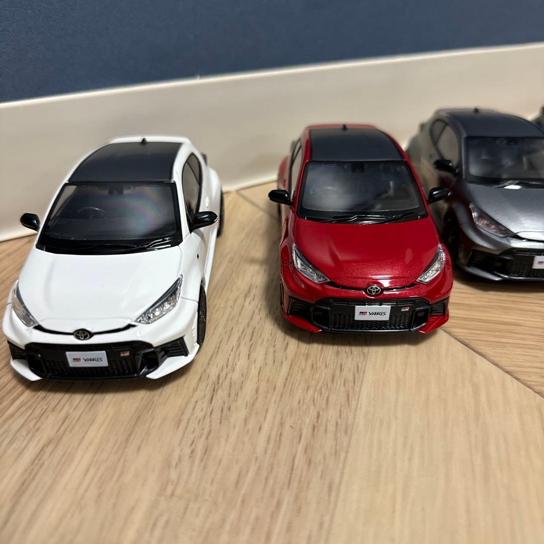 新型GRヤリスミニカー　色見本　セット売り