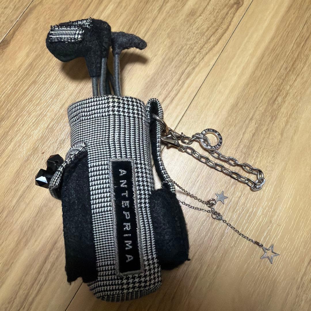ANTEPRIMA バッグ 黒 ゴルフ チャーム 星