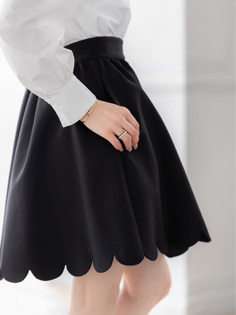 TREFLE＋1 スカラップスカパン