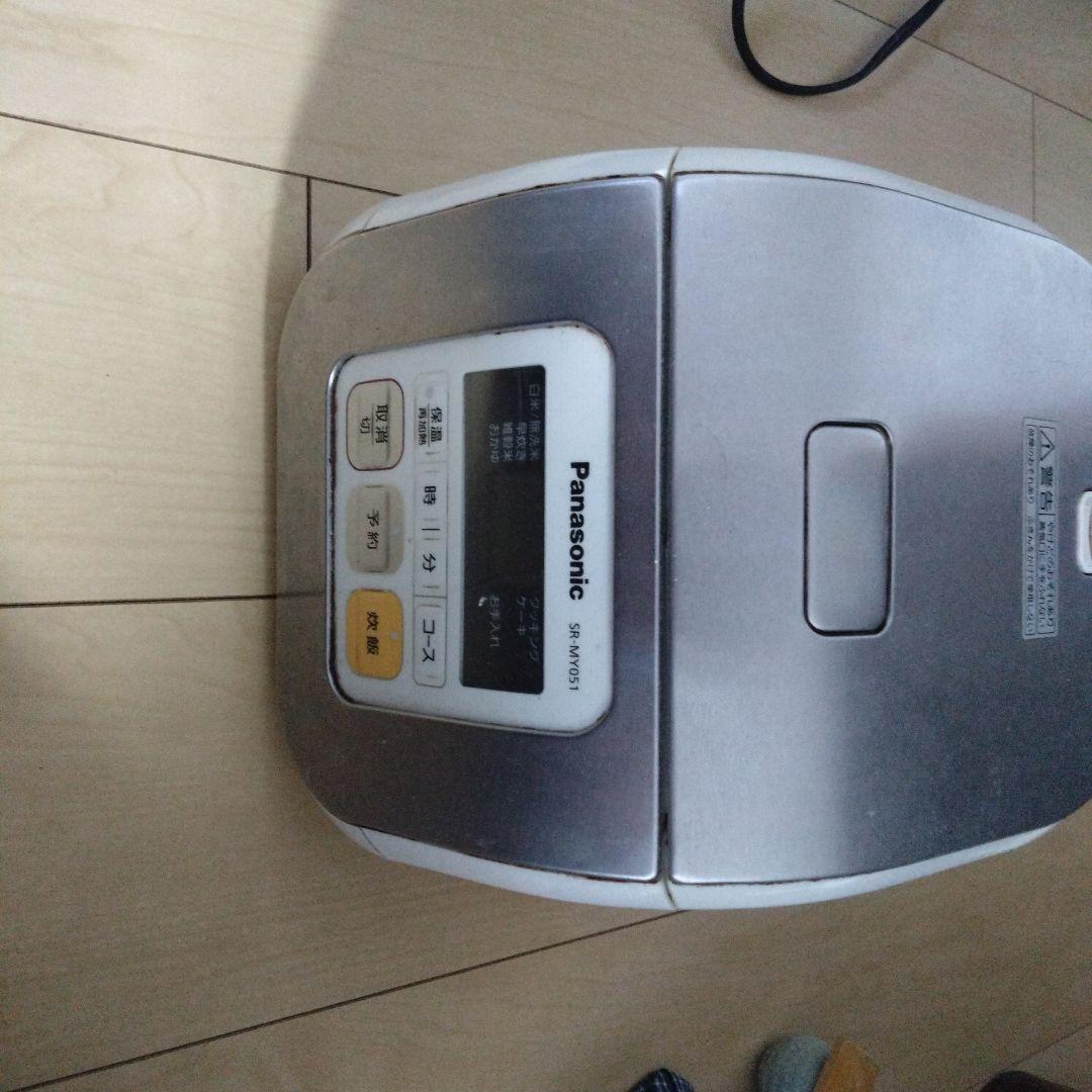 オーブントースター３個 コーヒーメーカー 扇風機 洋服 椅子