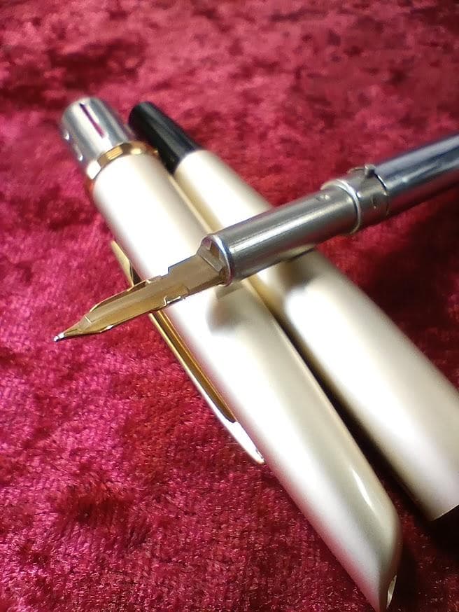 PILOT パイロット 万年筆 初期型 キャップレス 【C-500MW】