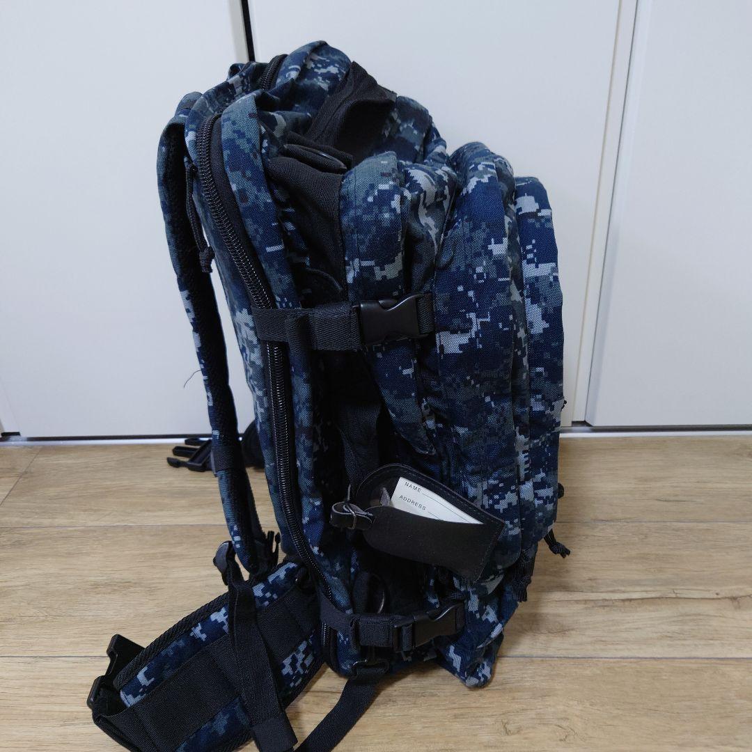 多ポケット大型青迷彩リュック