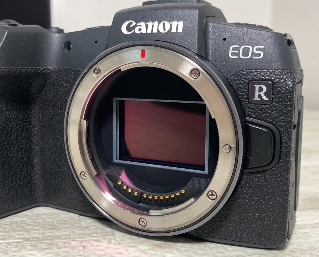 Canon EOS RP ボディ フルサイズ機 カメラ（箱つき）