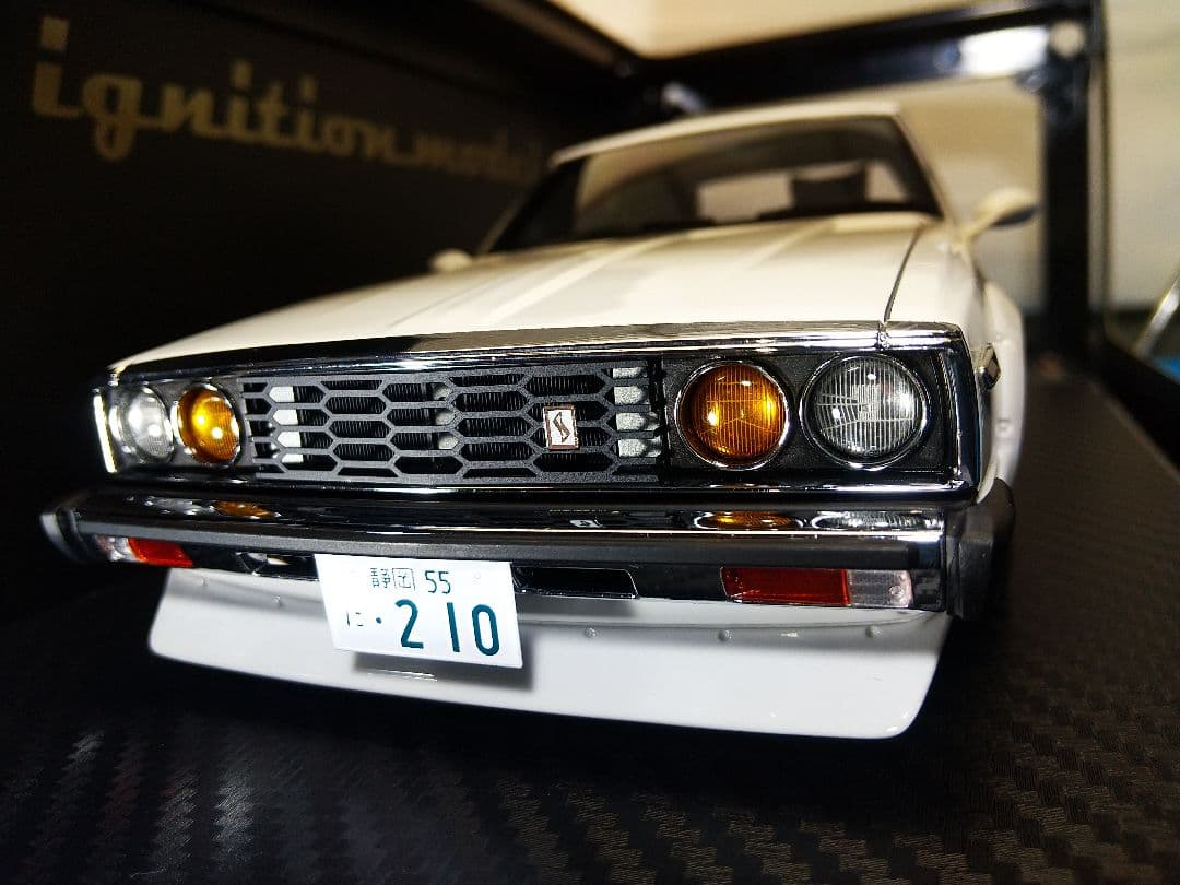 1/18 スカイライン 2000 GT-ES C210 ジャパン IG3231