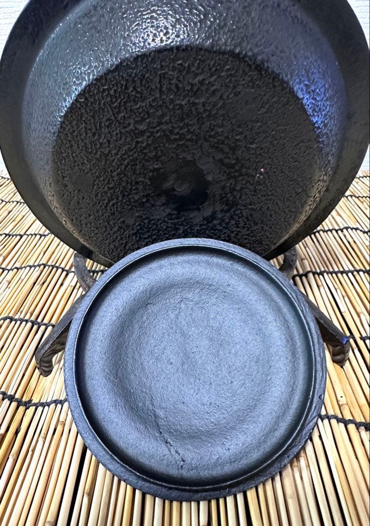 未使用品　工房和秋 金野 和秋作 １５型九重アラレ　南部鉄瓶　南部鉄器　鉄瓶