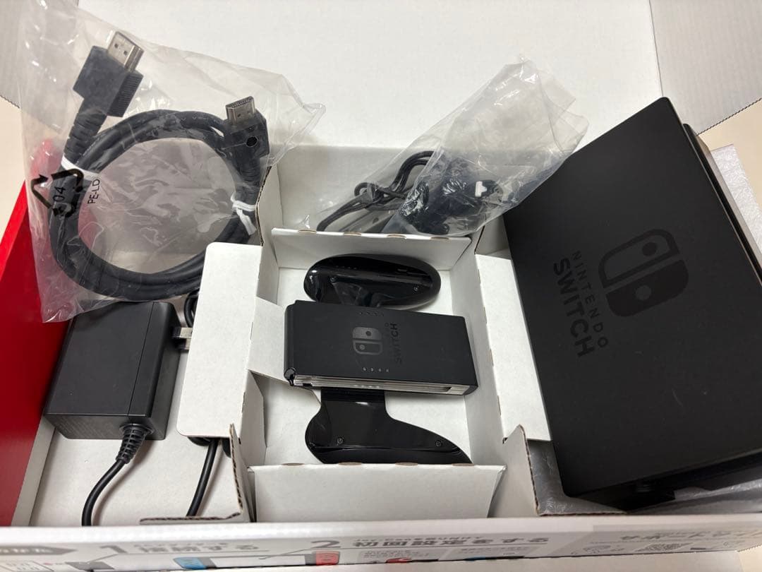 Nintendo Switch 本体 ネオンブルー 美品　商品欄確認必須