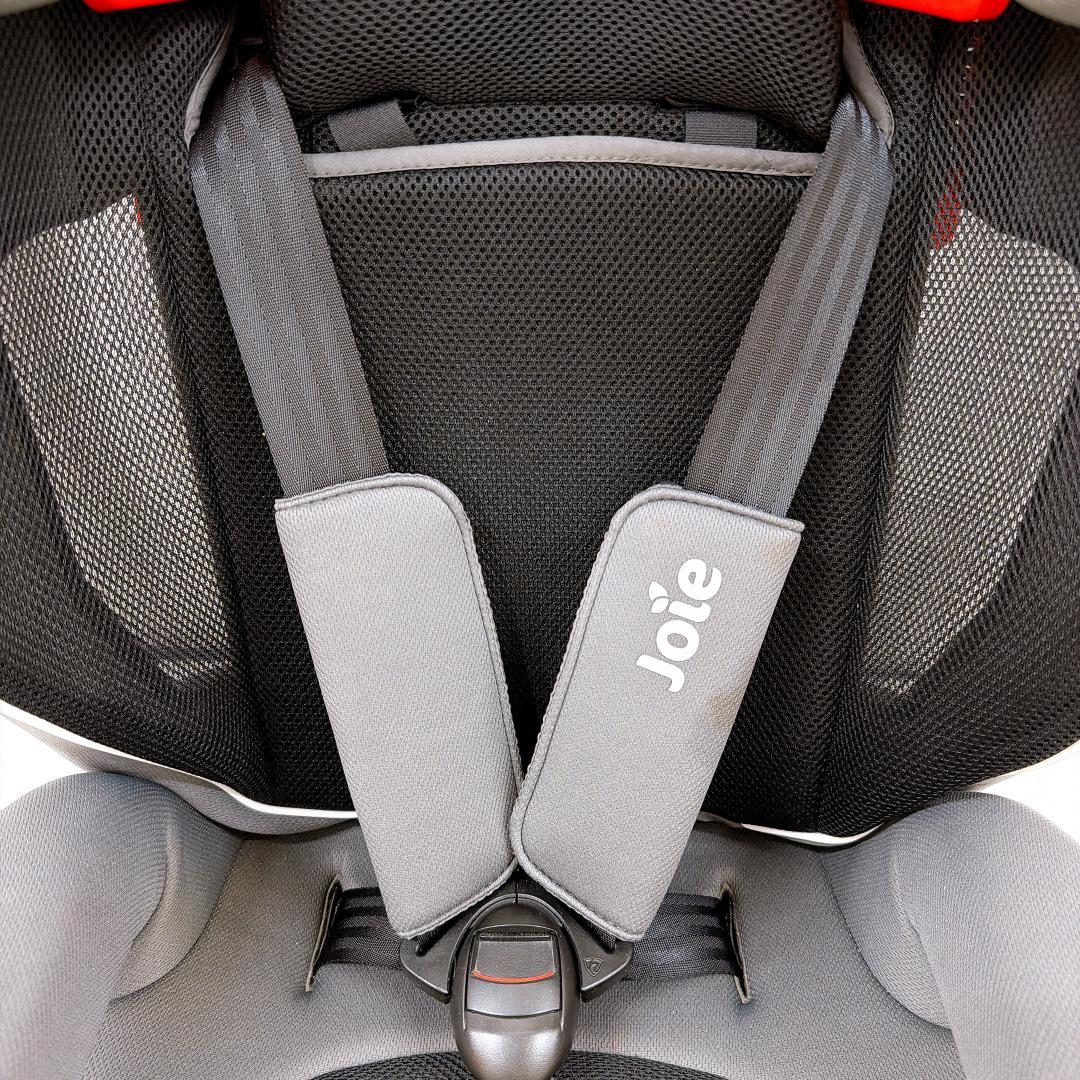 【良品】Joie チャイルドシート エレベート　グレー