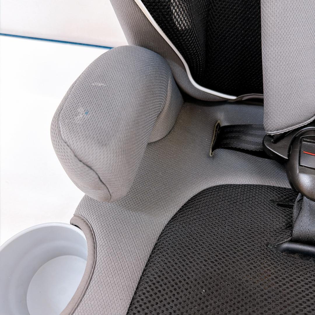 【良品】Joie チャイルドシート エレベート　グレー