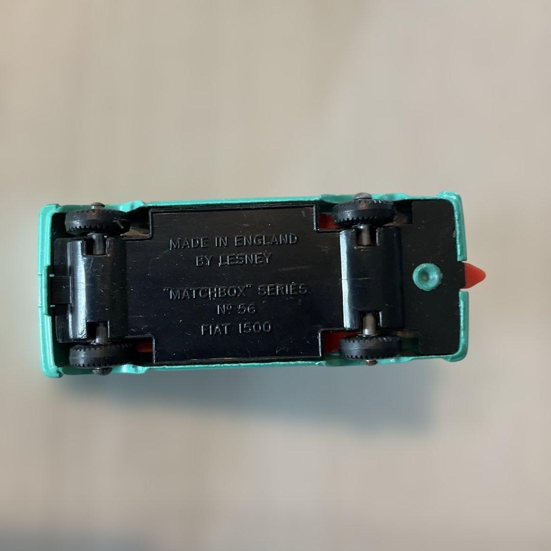 ミニカー　マッチボックス　56 フィアット1500