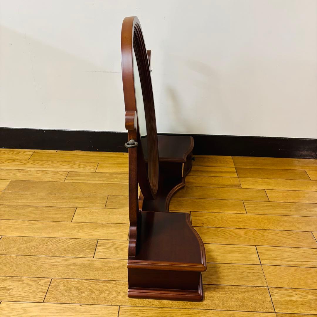 LYNN HOLLYN リンホーリンドレッサー 鏡のみ　送料込み