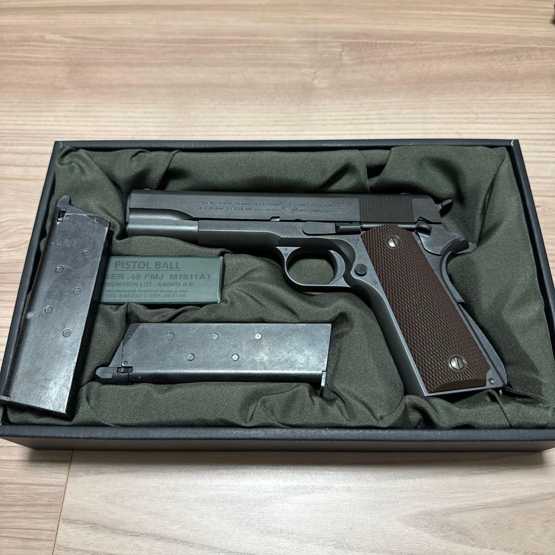 マルイ　コルトM1911モデルガン 予備マガジンなど