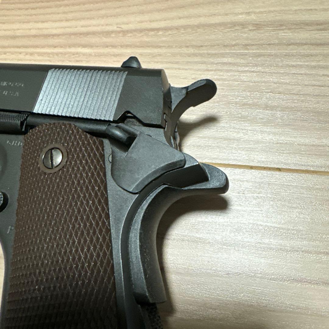 マルイ　コルトM1911モデルガン 予備マガジンなど