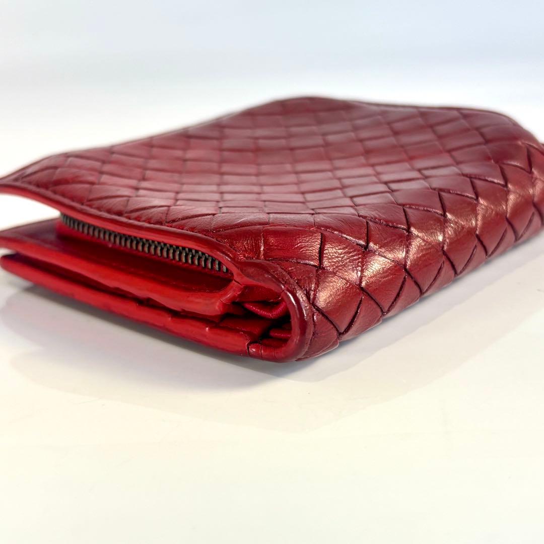 ボッテガヴェネタ イントレ 二つ折り レッド コンパクト ラウンドファスナー