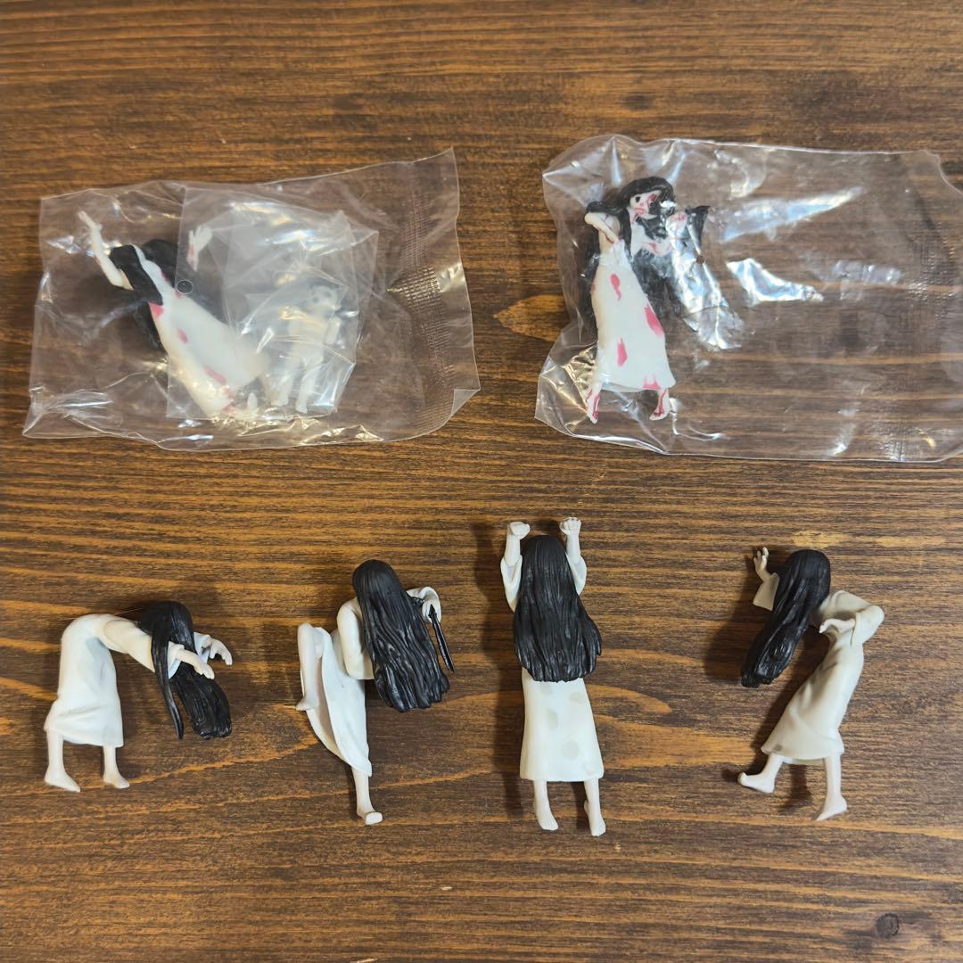 PUTITTO 呪いのフチの貞子 呪いのフチの伽椰子 with 俊雄