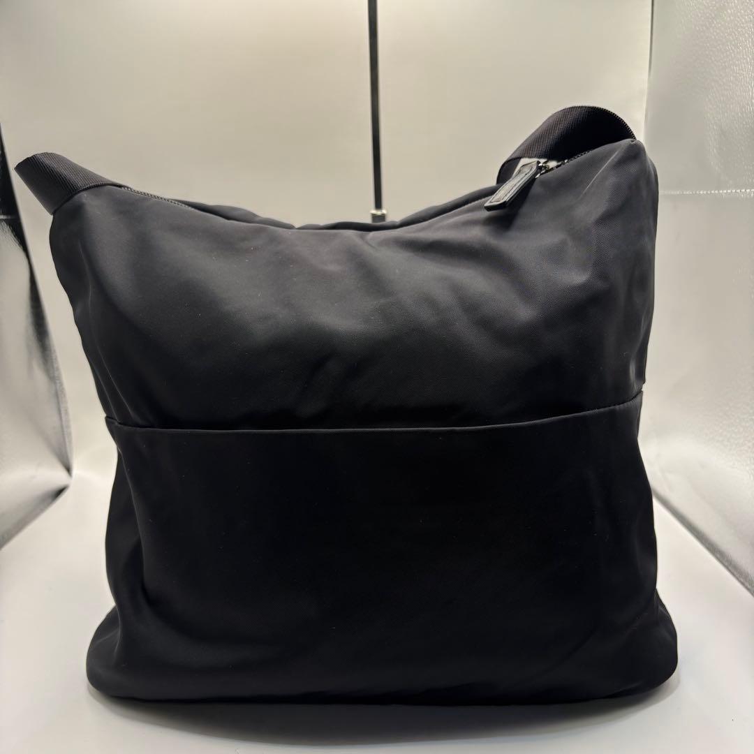 美品　agnes b.　アニエスベー　ショルダーバッグ　黒　NS24-09